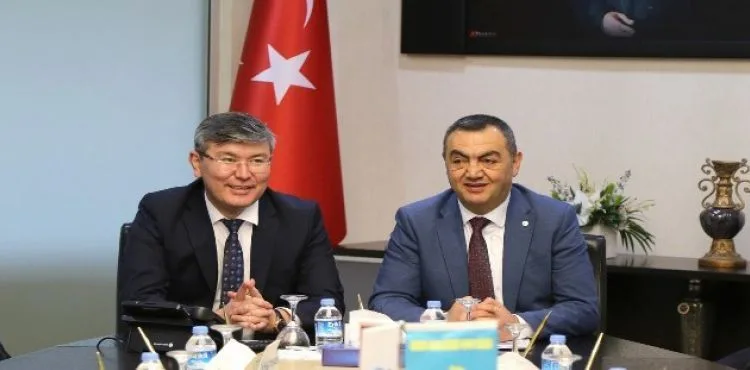 Kazak Büyükelçi'den KAYSO'ya Ziyaret