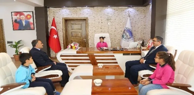 Develi Belediye Başkanlığı Koltuğuna Ayşe Güçlü Oturdu