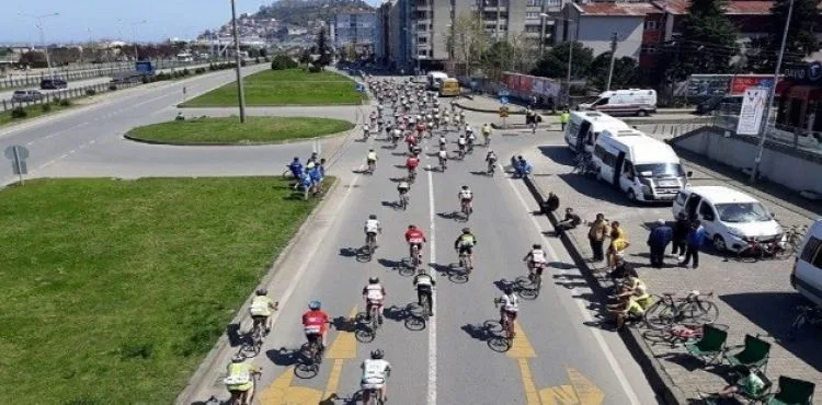 Bisiklet şampiyonasından 2 gümüş madalya