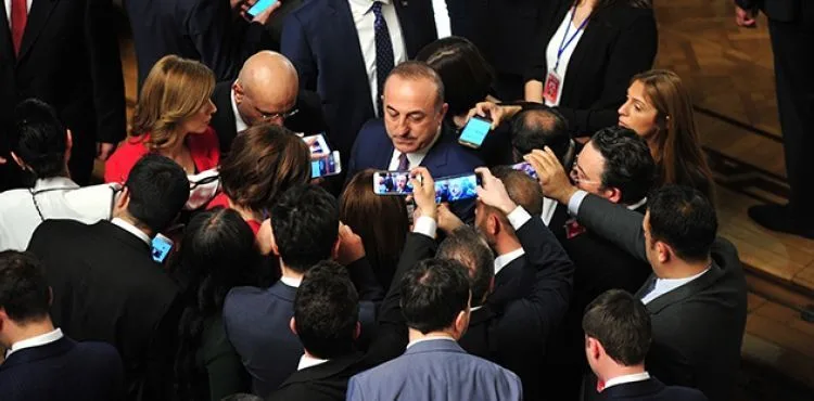 Dışişleri Bakanı Çavuşoğlu: S-400'LERİ NATO düşman olarak görmeyecek