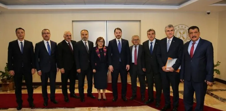 BAŞKAN BÜYÜKKILIÇ, ANKARA’DA BAKANLAR İLE GÖRÜŞTÜ