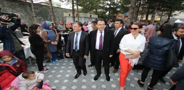 Hacılar'da TSKGV yararına yardım kermesi düzenlendi