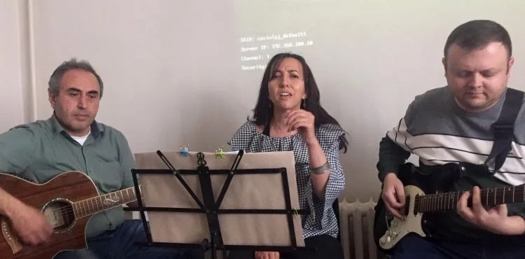 Aile hekimlerinden ebelere sürpriz