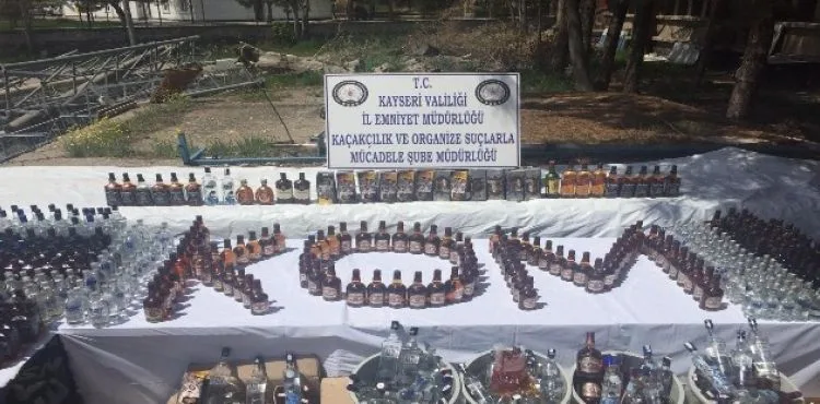 Oynadıkları dizide kaçakçılığı önleyen oyuncuların kaçakçılık yaptığı ortaya çıktı