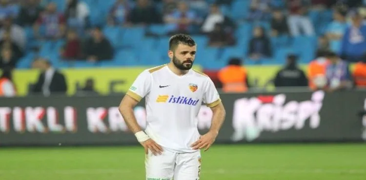 Hasan Hüseyin'in yıldızı parlıyor