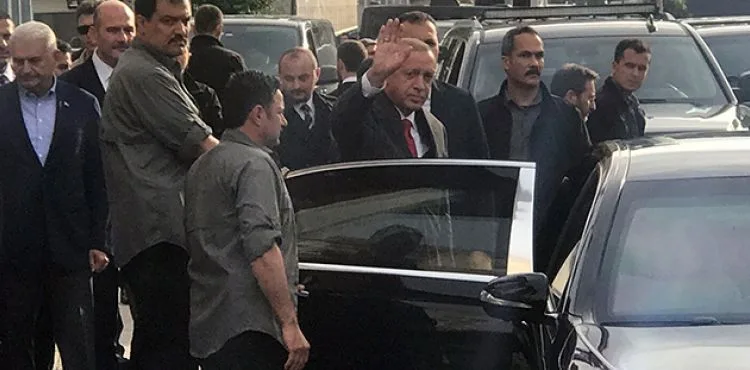 Cumhurbaşkanı Erdoğan, AK Parti İstanbul İl Başkanlığından ayrıldı