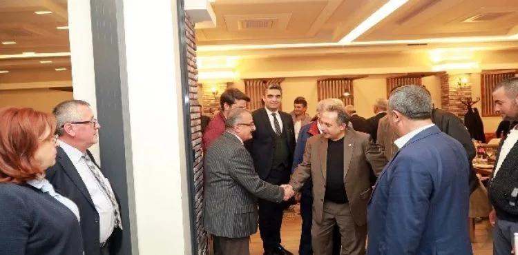Başkan Yalçın'dan Meclis Üyelerine İftar
