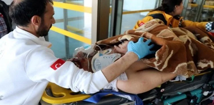 Kayseri'de aranan şahıs polisi karşısında görünce 5. kattan atladı