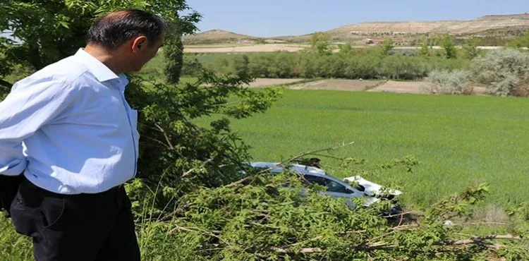 Kurtulduğuna sevinmedi, otomobiline üzüldü