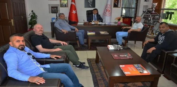 Muay Thai camiasından Eskici'ye ziyaret