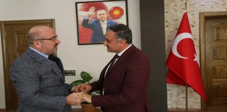 Kayseri Üniversitesi Rektörü Karamustafa'dan Cabbar Başkan'a Ziyaret