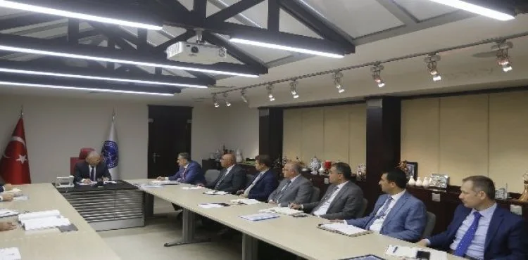 Başkan Büyükkılıç ve Başkan Cabbar'dan istişare toplantısı