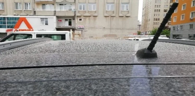 Kayseri'de Yağmur Yerine Çamur Yağdı
