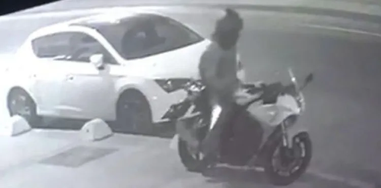 Üç gün önce satın aldığı motorunu 5 saniye içinde çaldılar