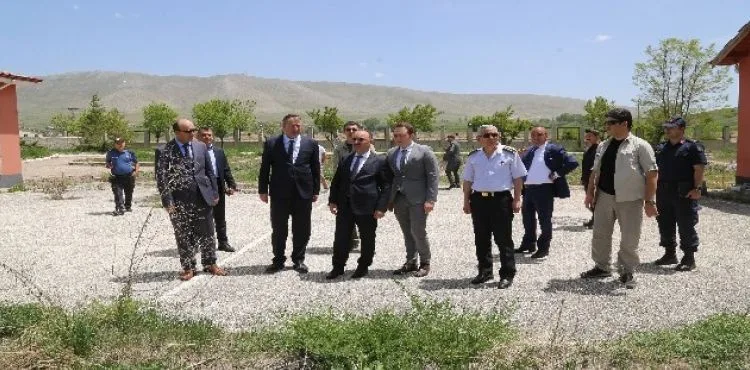 Pınarbaşı'nda tırlar X-RAY ile kontrol edilecek