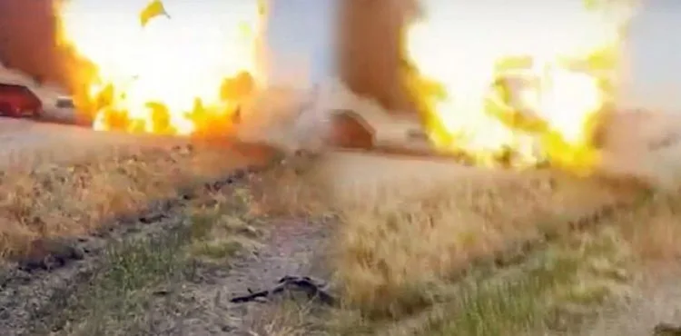 Diyarbakır'da alev alan LPG'li araç bomba gibi patladı