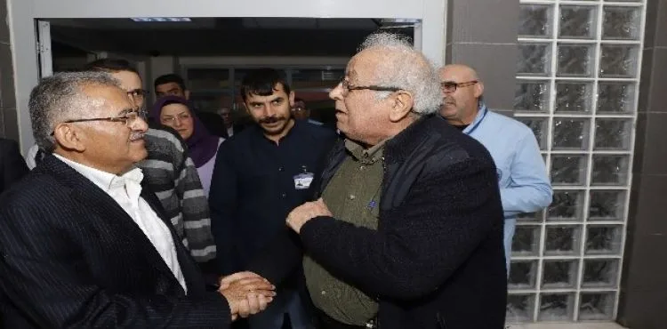 Büyükkılıç, "Yaşlılarımıza hürmet, şehrimize bereket"