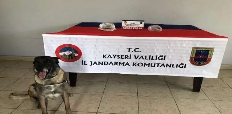 Kayseri'de kubar esrar ve kenevir tohumu ele geçirildi
