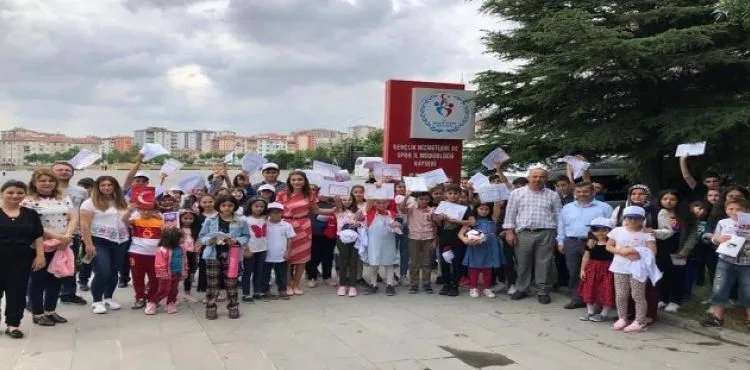 Gençlerin çifte karne sevinci