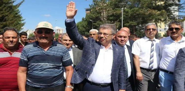 Akay: “Çiftçimizin hakkı korunacak ve zayi edilmeyecektir”