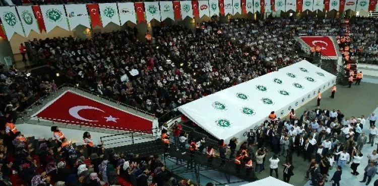 Kayseri Pancar Kooperatifi Genel Kurulu'na Kadın Çiftçilerden Yoğun İlgi