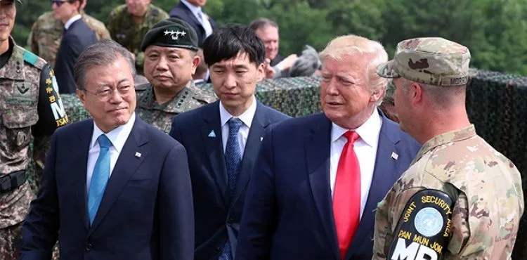Trump, Güney Kore lideri ile görüştü