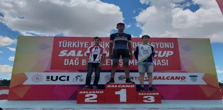 Kayserili Bisikletçiler 2 Altın, 2 Gümüş madalya ile döndü