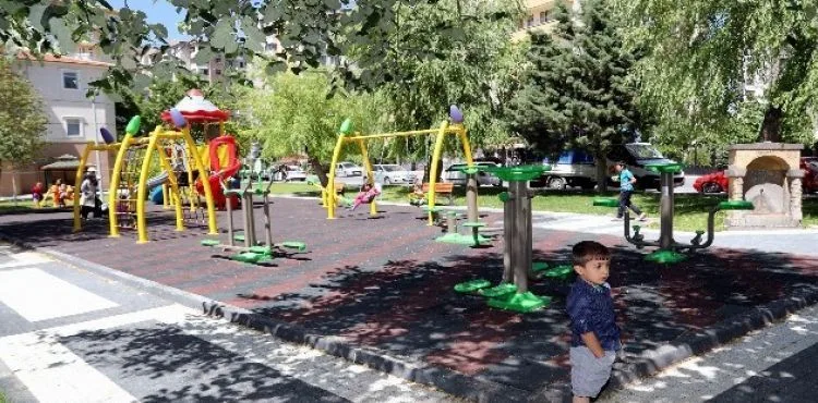 Talas'ta çocuklar için 8 oyun alanı daha