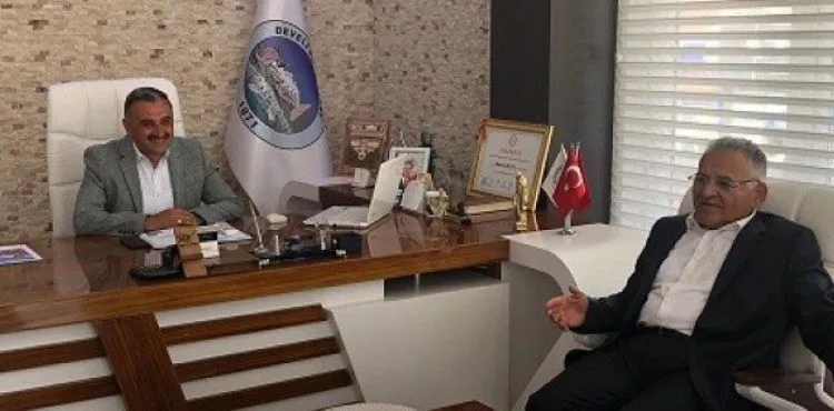 Başkan Büyükkılıç'tan ilçe ziyaretleri