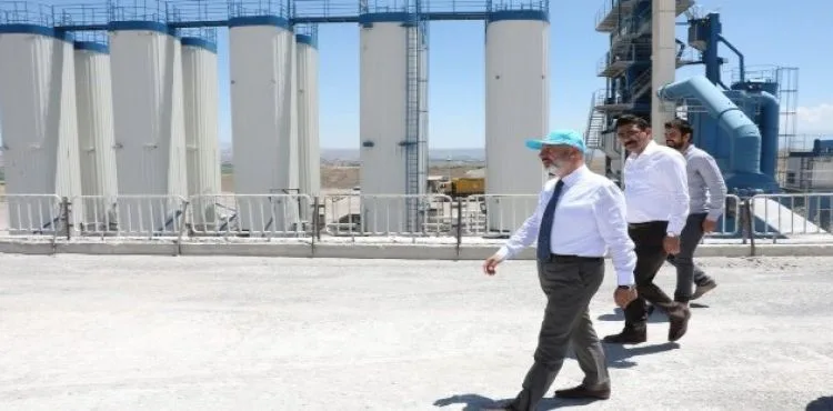 Çolakbayrakdar, "Hedefimiz, Kocasinan'da bulunan tüm yolları yenilemek"
