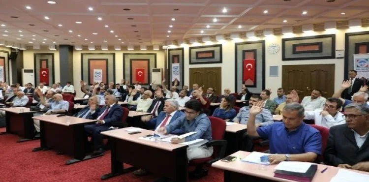 Palancıoğlu, "Tarımın desteklenmesi ve çiftçi mallarının korunması önemli"