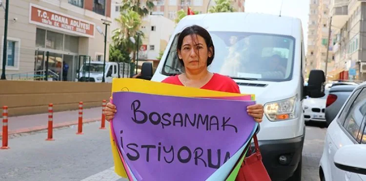 5 yıldır boşanamayan kadının yardım çığlığı: 'Sokakta ölmek istemiyorum'