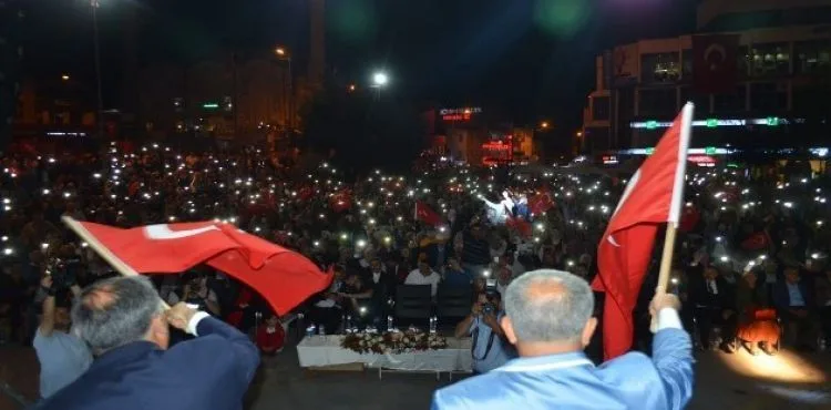 Milli Birlik Gününde Develi Meydanı Tıklım Tıklım Doldu