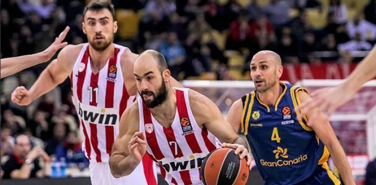 Olympiakos, Vassilis Spanoulis ile 1 yıl daha