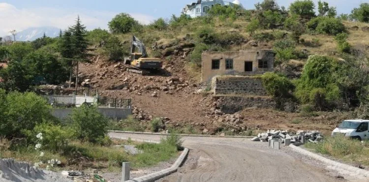 Hacılar'da ulaşım ağı modernleşiyor