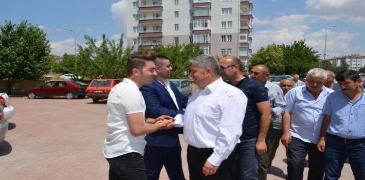 Başkan Özkan Altun Vatandaşları Mutlu Gününde Yalnız Bırakmıyor