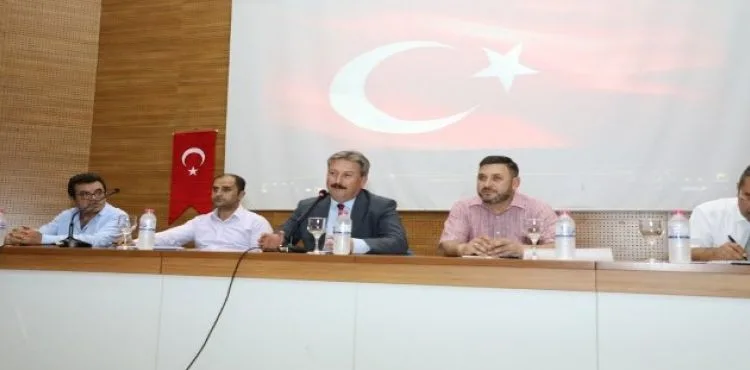 Başkan Palancıoğlu köy pazar esnafıyla toplantı yaptı