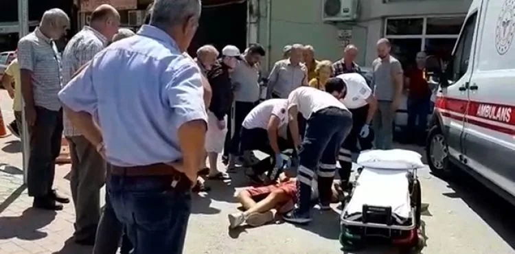 Cep telefonuna bakarken önce dubaya, sonra tabelaya çarptı