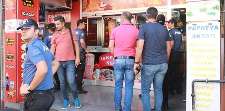 Esnaflar arasında kavga