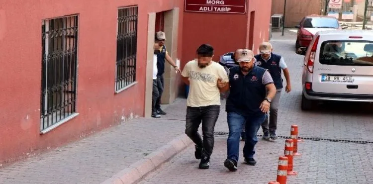 Kayseri'de terör operasyonunda gözaltına alınan 4 kişi adliyede