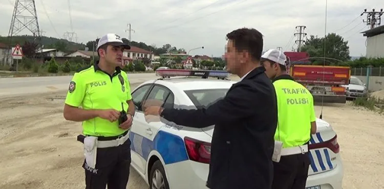 Aşırı hız yapan sürücüden ilginç savunma