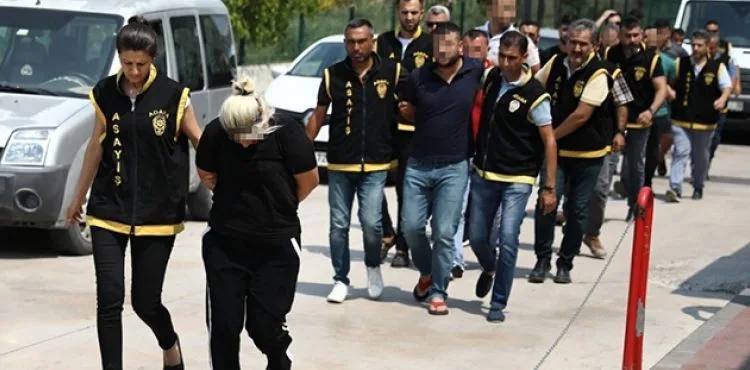 4,795 milyon euroluk vurgunda lüks yaşam sonları oldu