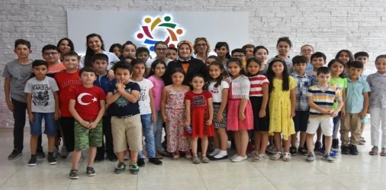 Kocasinanlı çocuklar yaz kurslarıyla eğlenirken öğreniyorlar