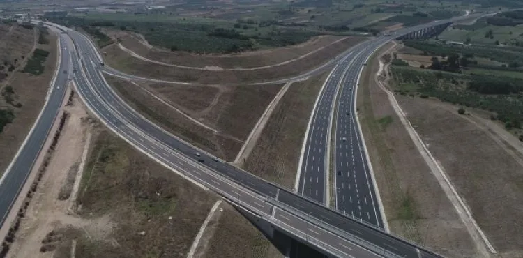 İstanbul-İzmir otobanı trafiği rahatlattı