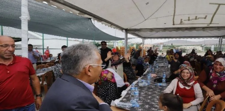 Büyükkılıç: "Masa başında oturan olmayacağız"