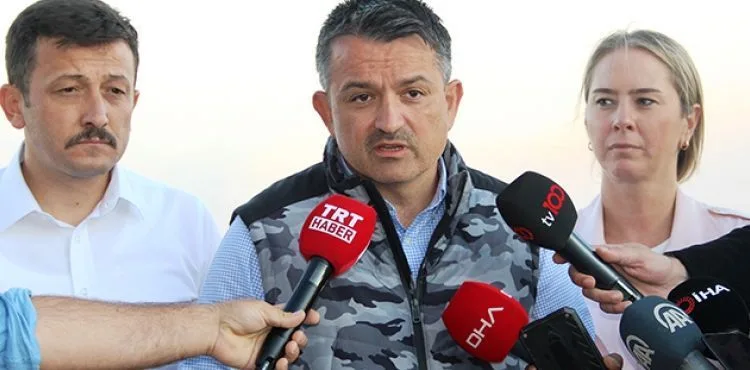 Bakan Pakdemirli: 'Bu gece ilk defa koordinasyon amacıyla gece uçuşu gerçekleşecek'