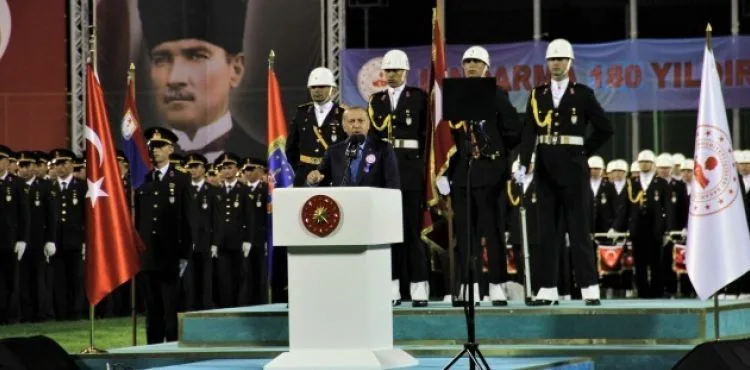Cumhurbaşkanı Erdoğan: 'Milletin parasını Kandil'e gönderenlere seyirci kalamayız'