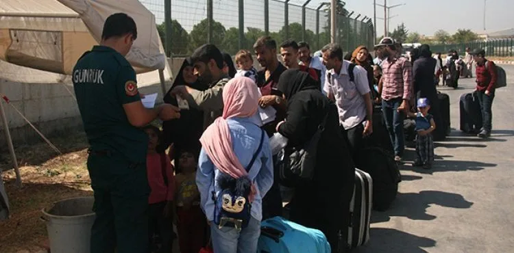 Bayramı ülkelerinde geçiren Suriyelilerin dönüşleri sürüyor