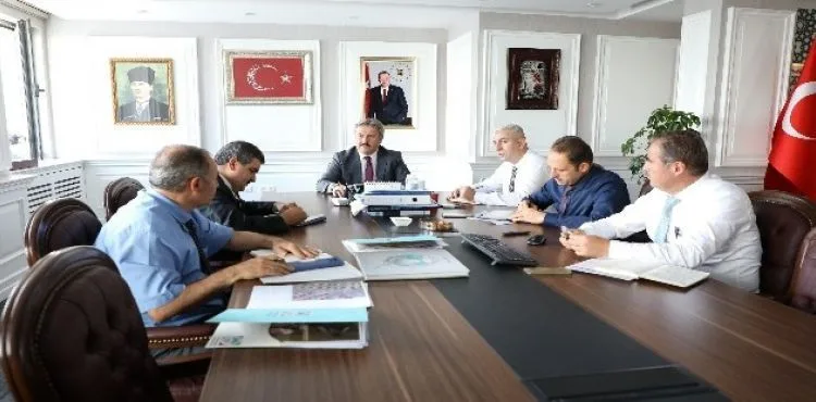 Palancıoğlu, başkan yardımcılarıyla yatırımları değerlendirdi