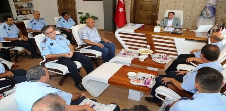 Başkan Cabbar, Zabıta Haftası'nı personeliyle kutladı